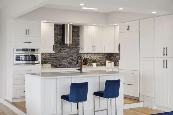 168 6th Street E #4202, Saint Paul, MN 55101