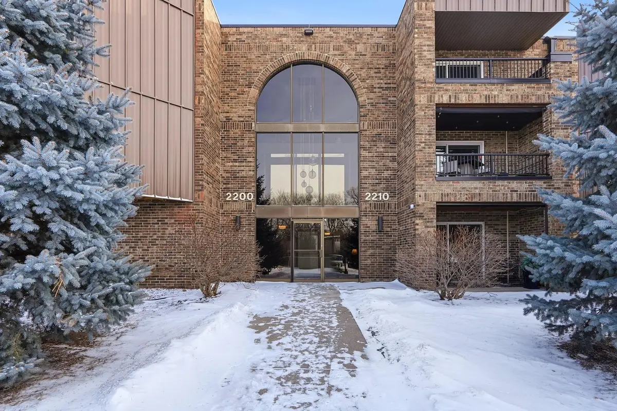2200 Midland Grove Road #210, Saint Paul, MN 55113 - Image #1