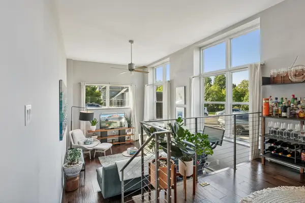 215 7th Street Ne #209, Minneapolis, MN 55413