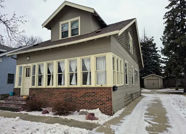 515 2nd Street Nw, Pipestone, MN 56164