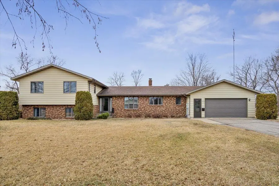 5365 92nd Street Se, Clear Lake, MN 55319 - Image #2