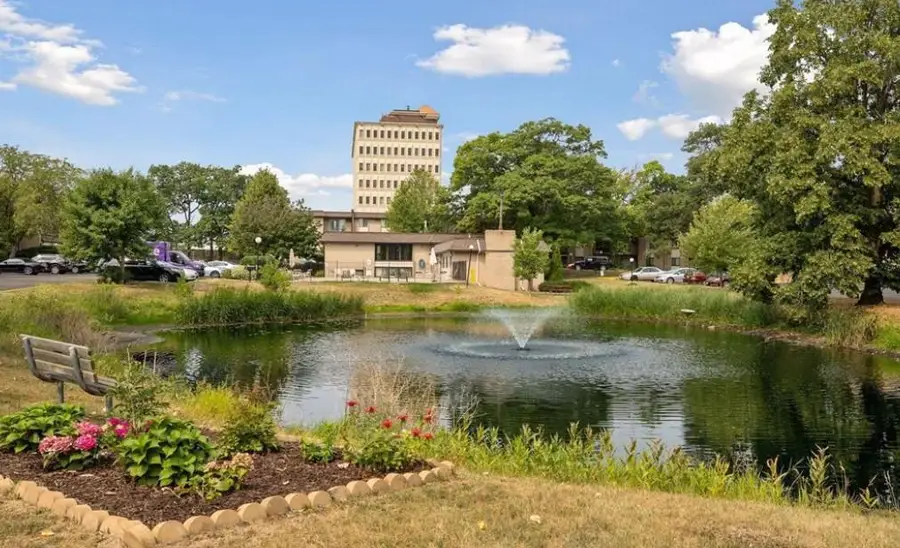 1640 Highway 36 W #345, Saint Paul, MN 55113 - Image #2