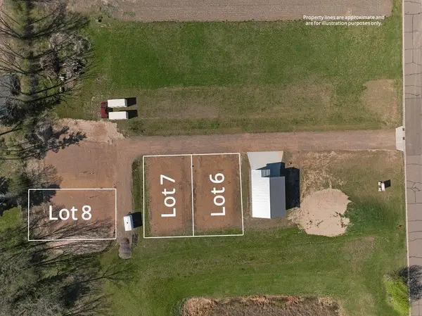 1305 (Unit 8) Guy Avenue, Barron, WI 54812