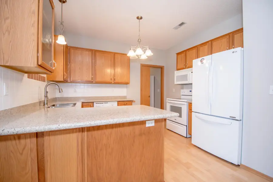 1941 Ford Parkway #107, Saint Paul, MN 55116 - #2