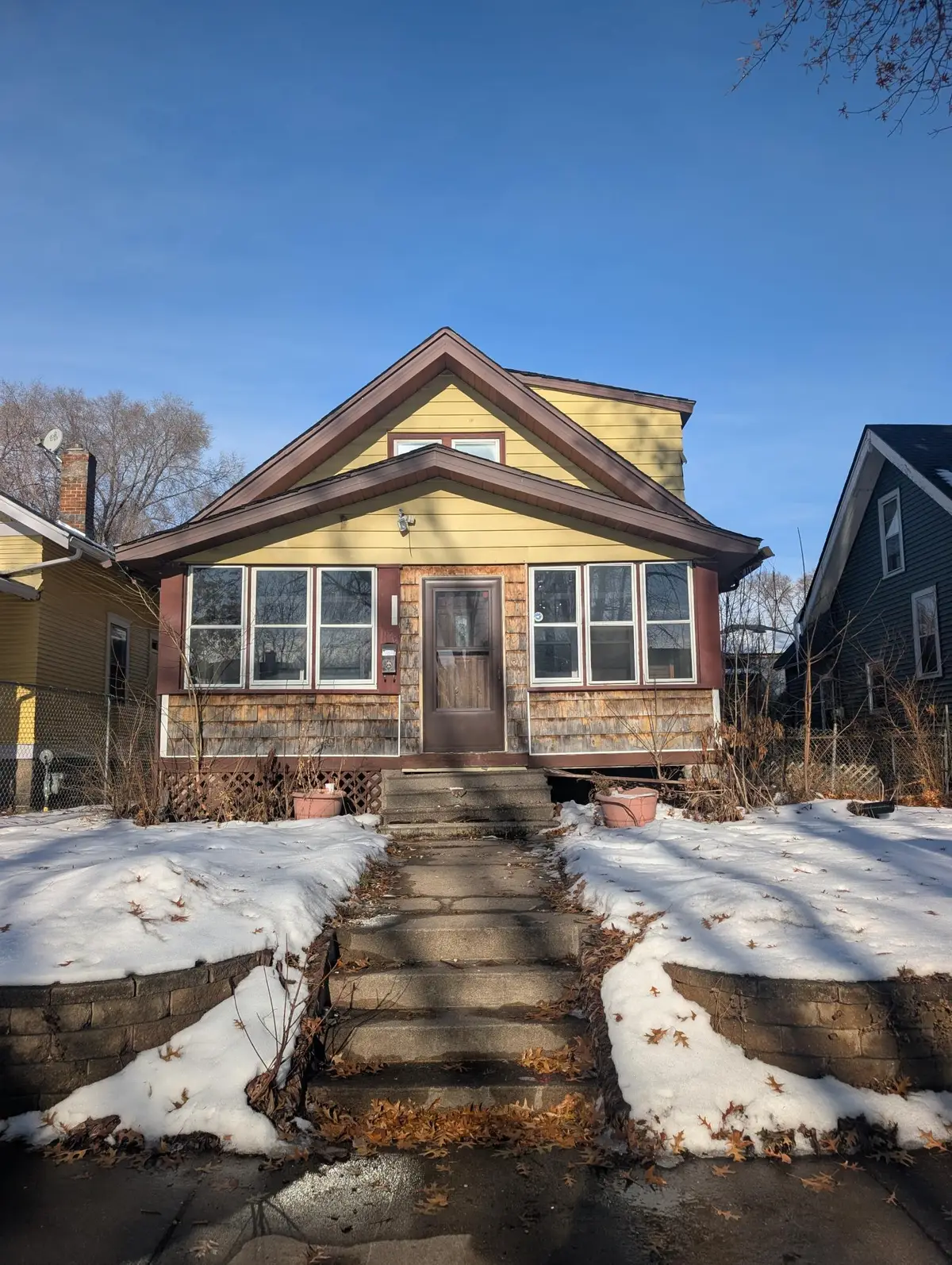 1135 Geranium Avenue E, Saint Paul, MN 55106 - Image #1