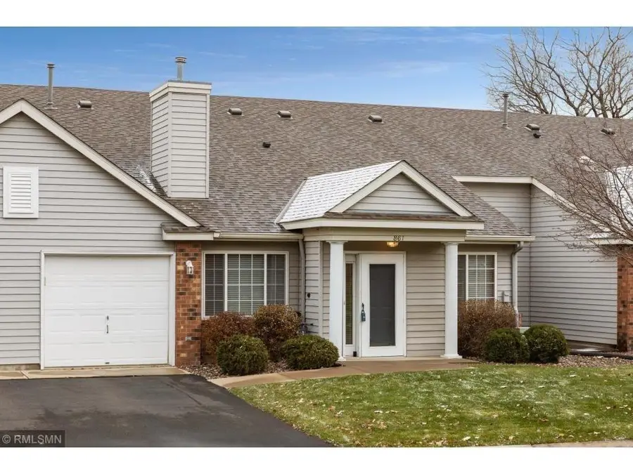 861 Sunrise Drive, Woodbury, MN 55125 - Image #2