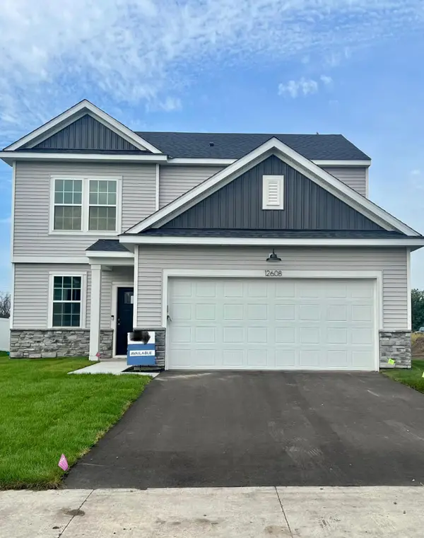 12584 Erskin Street Ne, Blaine, MN 55449