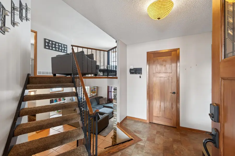 6816 83rd Avenue N, Minneapolis, MN 55445 - Image #2