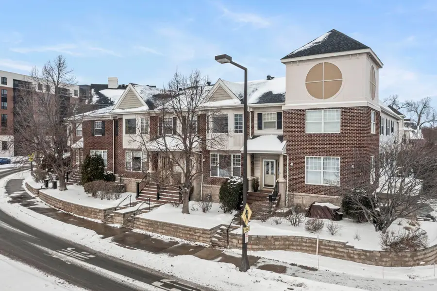 8014 Golden Valley Road, Minneapolis, MN 55427 - Image #3