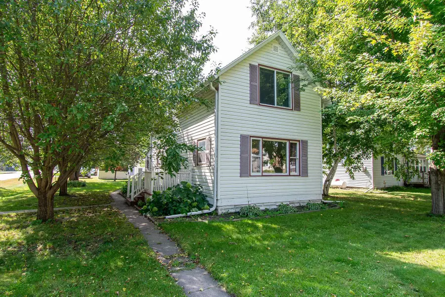 40 3rd Avenue N, Kindred, ND 58051 - Image #2