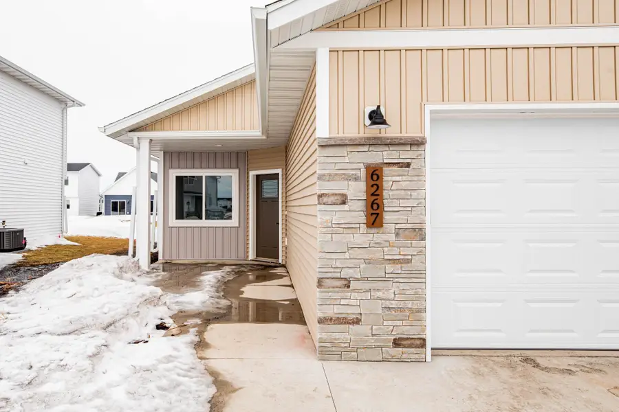 6267 87 Avenue S, Horace, ND 58047 - Image #2