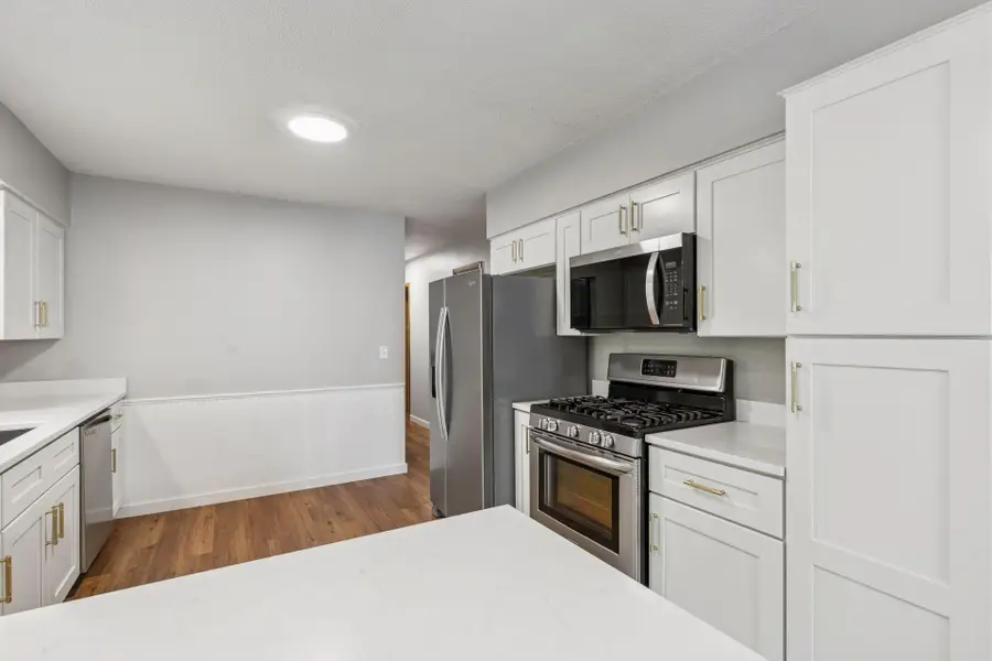 4532 Perry Avenue N, Minneapolis, MN 55422 - Image #2