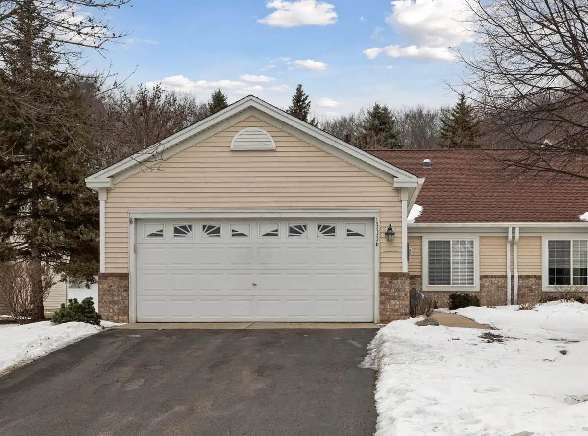 13136 Falcons Way, Savage, MN 55378 - #1