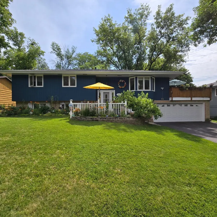 1655 18th Avenue Nw, Saint Paul, MN 55112 - Image #3