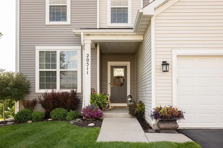 20511 Gunnison Drive, Lakeville, MN 55044 - Image #2