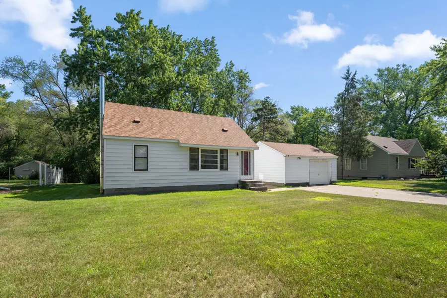 2331 108th Avenue Nw, Coon Rapids, MN 55433 - #2