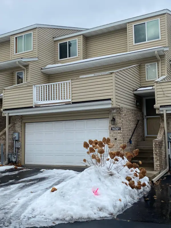 14391 Hickory Way, Saint Paul, MN 55124