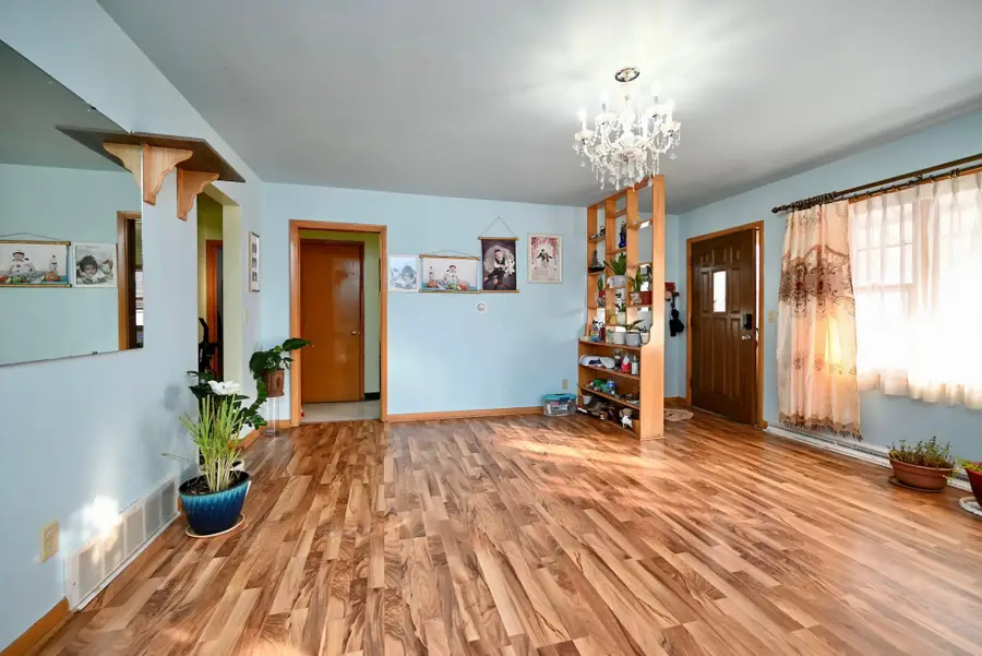 465 Hamilton Street, Winona, MN 55987 - Image #2