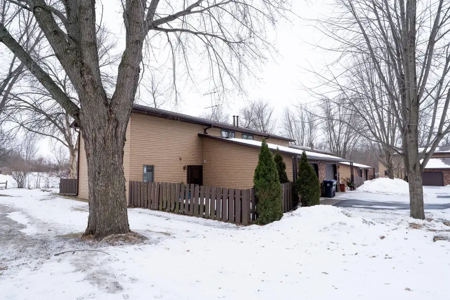 434 E 11th Street #L, New Richmond, WI 54017 - Image #3