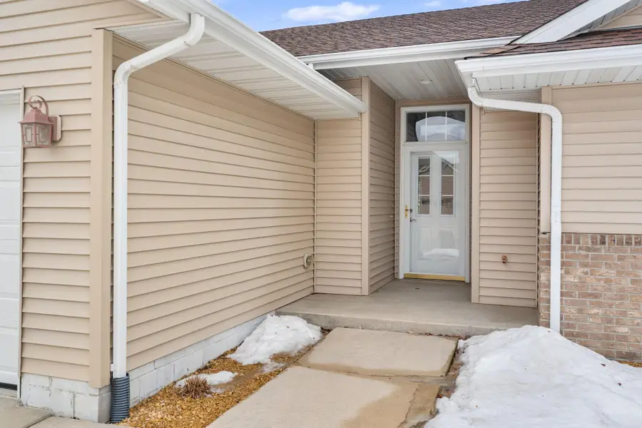 2495 Mossy Creek Drive Ne, Owatonna, MN 55060 - Image #3