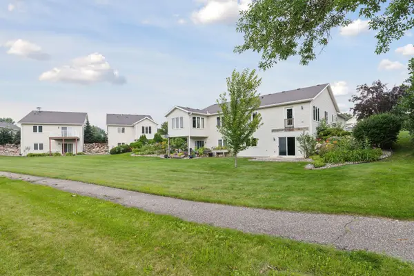 322 Sunfish Court, Winsted, MN 55395