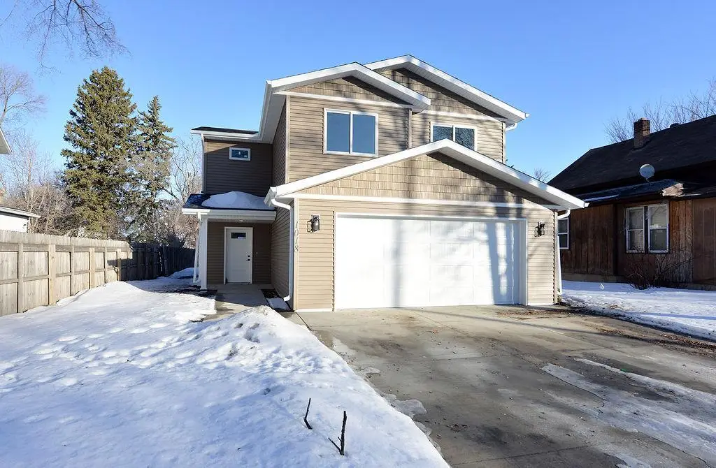 1018 3rd Avenue N, Moorhead, MN 56560 - #1