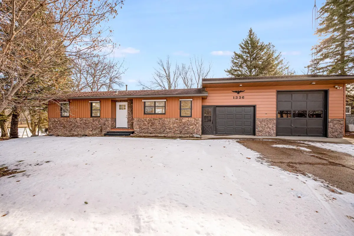 1336 Lucia Avenue, Fairmont, MN 56031 - Image #1