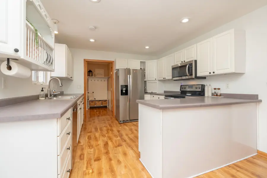 2012 Hillsboro Avenue N, Minneapolis, MN 55427 - Image #2