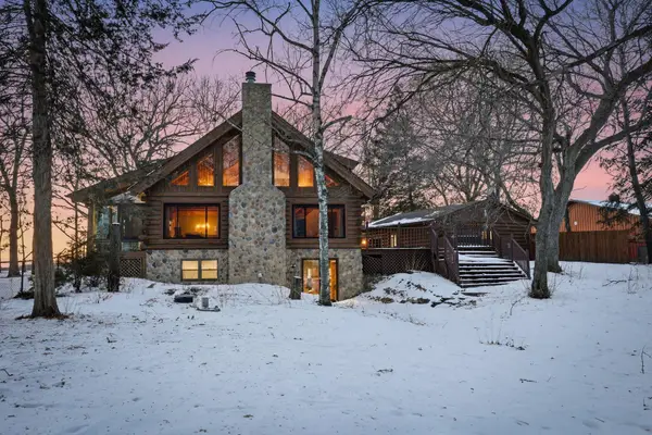 12998 Maxwell Road, Chisago City, MN 55013