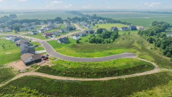 7993 Hunter Lake Drive, Clear Lake, MN 55319