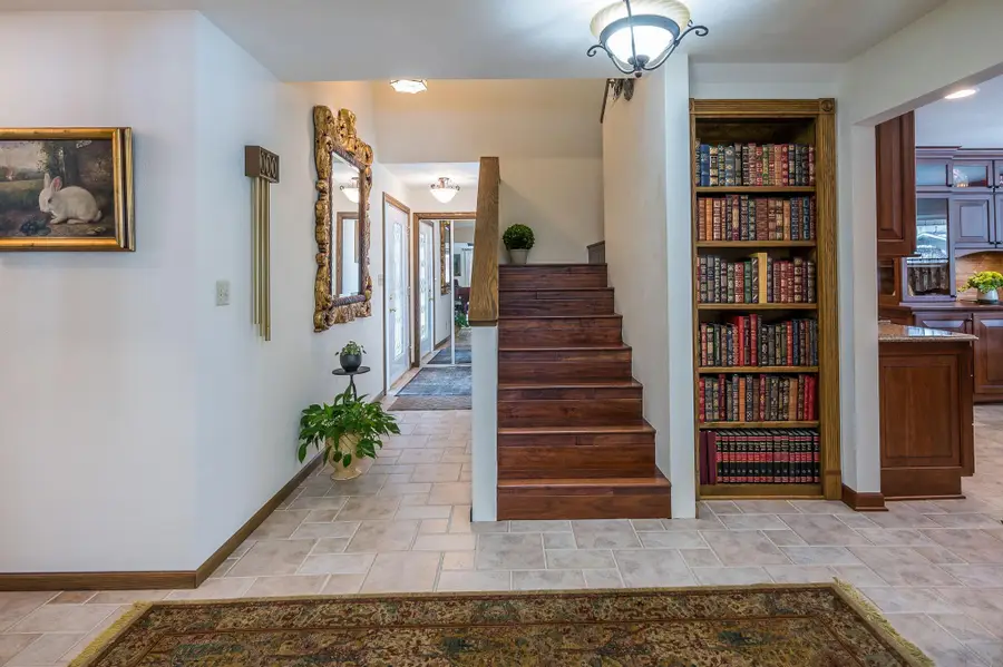 211 Tanglewood Lane, Blue Earth, MN 56013 - Image #3