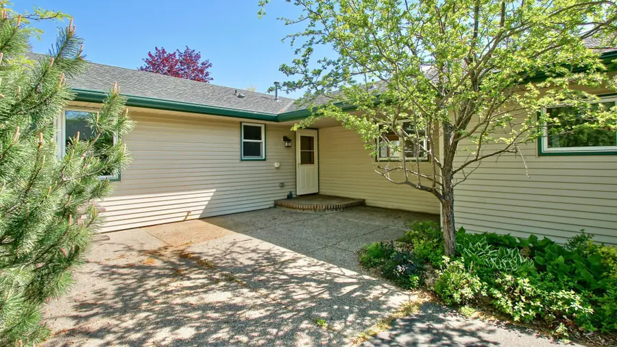 237 Butternut Avenue, Red Wing, MN 55066 - #3