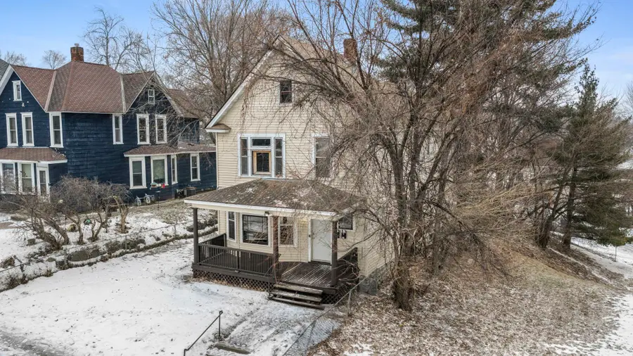 680 Lawson Avenue E, Saint Paul, MN 55106 - #3