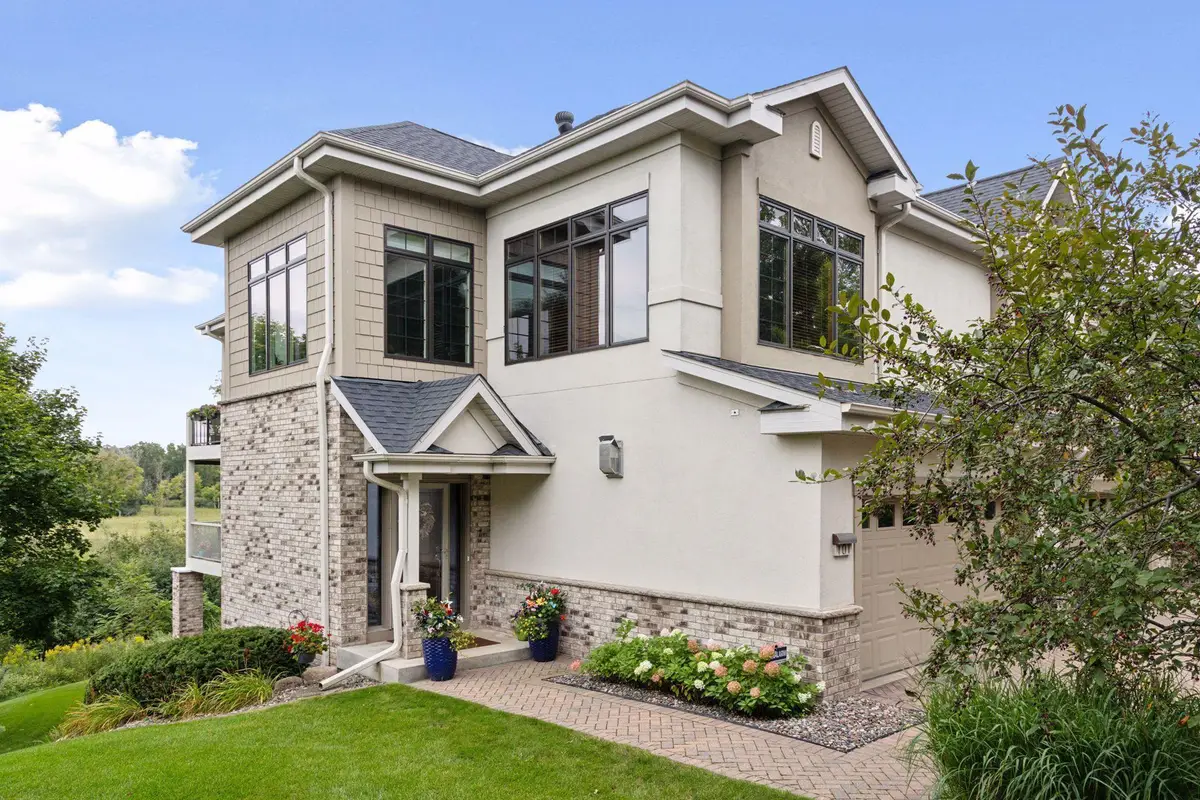 101 Willoughby Way E, Hopkins, MN 55305 - Image #1