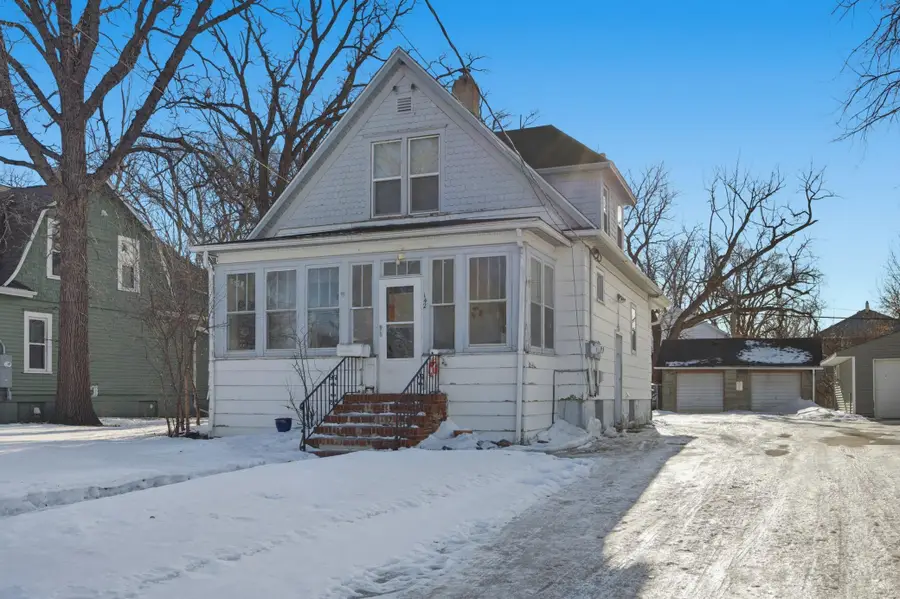 1422 8th Avenue S, Fargo, ND 58103 - Image #2