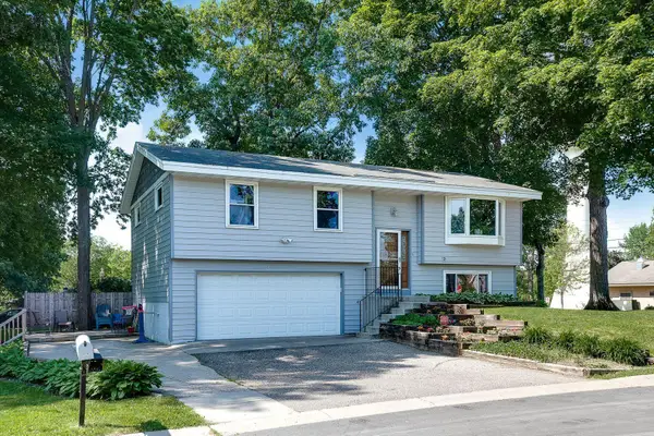 5079 Woodridge Road, Mound, MN 55364