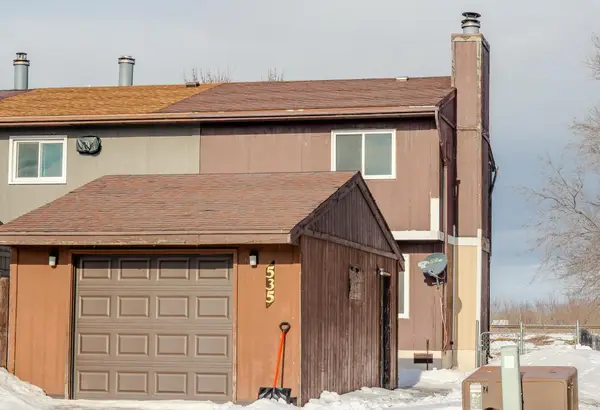 535 4th Avenue Nw, West Fargo, ND 58078