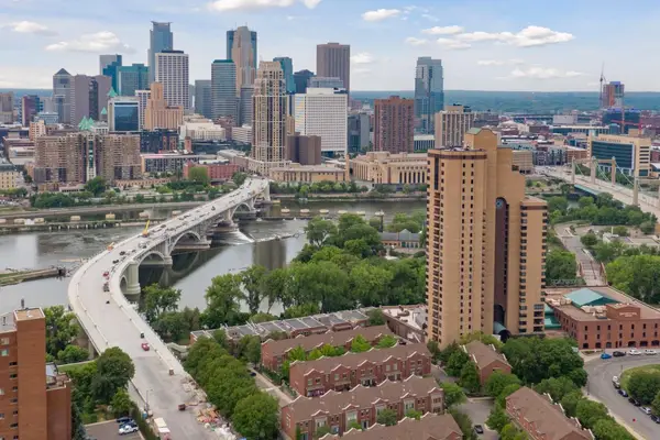 110 Bank Street Se #L2601, Minneapolis, MN 55414