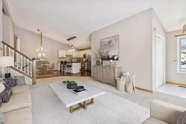 20307 Hunter Court, Lakeville, MN 55044