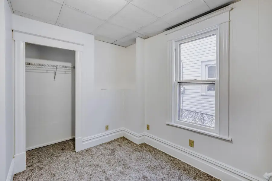 595 Hawthorne Avenue E, Saint Paul, MN 55130 - Image #3