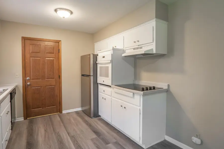 8011 80th Street S, Cottage Grove, MN 55016 - Image #2