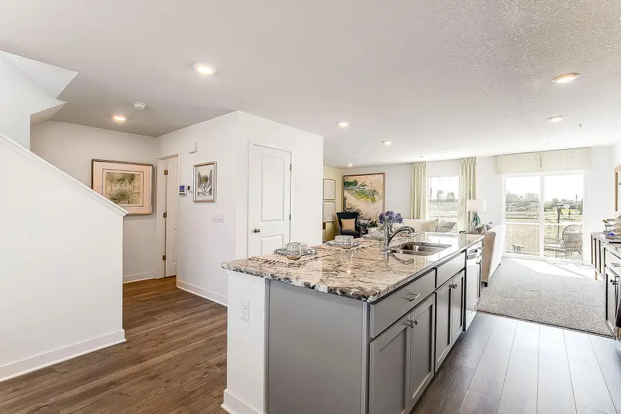 6713 Hinterland Trail S, Cottage Grove, MN 55016 - Image #2