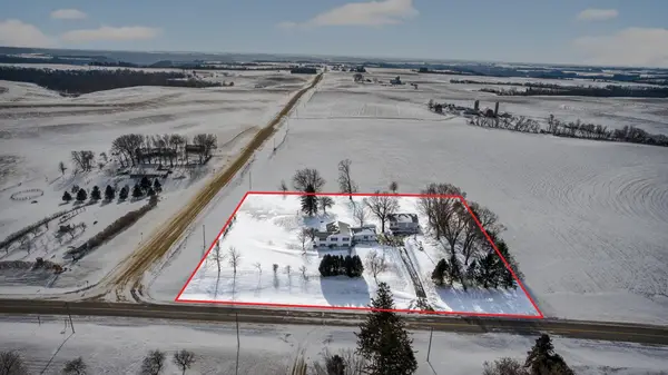 23781 County Road 10, Wabasha, MN 55981