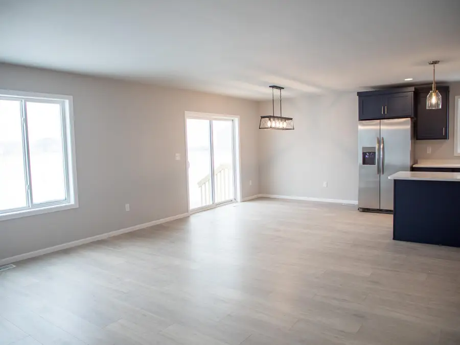 832 2 Avenue S, Horace, ND 58047 - Image #3