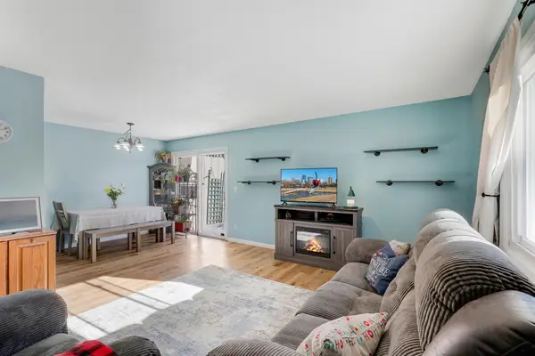 10633 Grouse Street Nw, Minneapolis, MN 55433