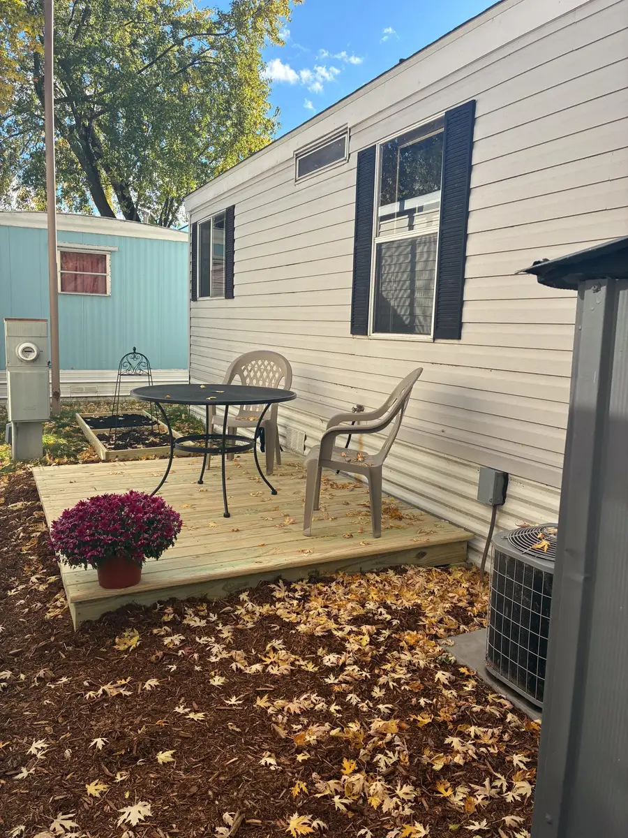 3020 Rice Street #Trailer B16, Saint Paul, MN 55113 - Image #2