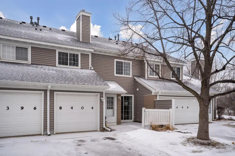 8404 Copperfield Way #101, Inver Grove Heights, MN 55076 - Image #2