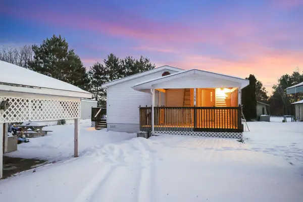 115 Apache Street Nw #B, Princeton, MN 55371