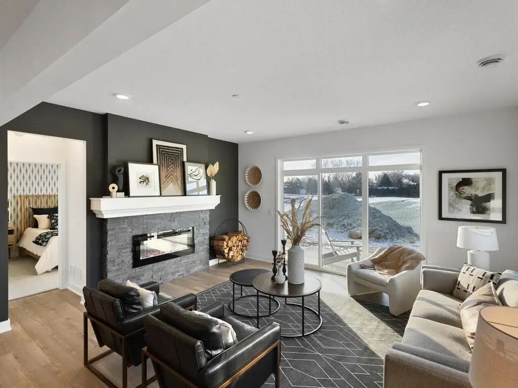 13761 Hollybrook Circle, Apple Valley, MN 55124 - Image #1