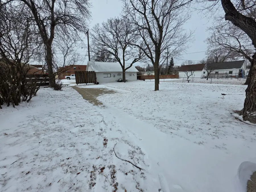 206 Oscar Avenue N, Canby, MN 56220 - #3